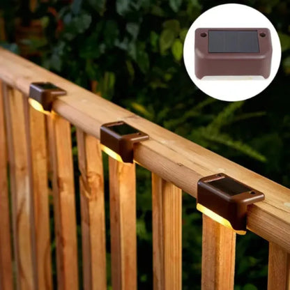 Solární LED světlo do rohu – automatické venkovní osvětlení