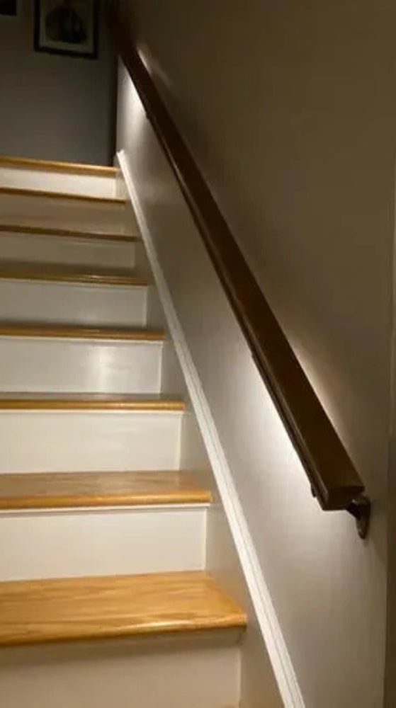 lampe led intelligente installée escalier avis client