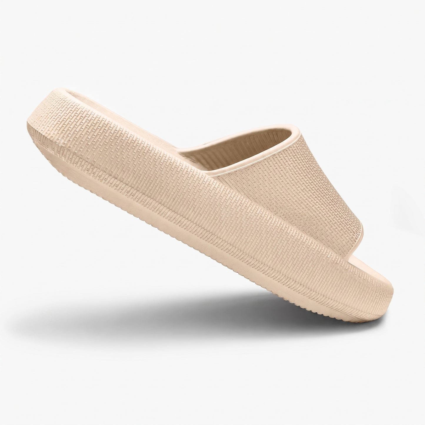 Sandale nuage Cloudia beige — profil, semelle épaisse