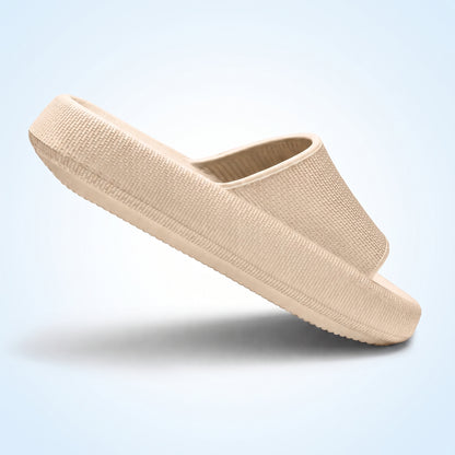 Sandale nuage Cloudia beige — vue trois-quarts